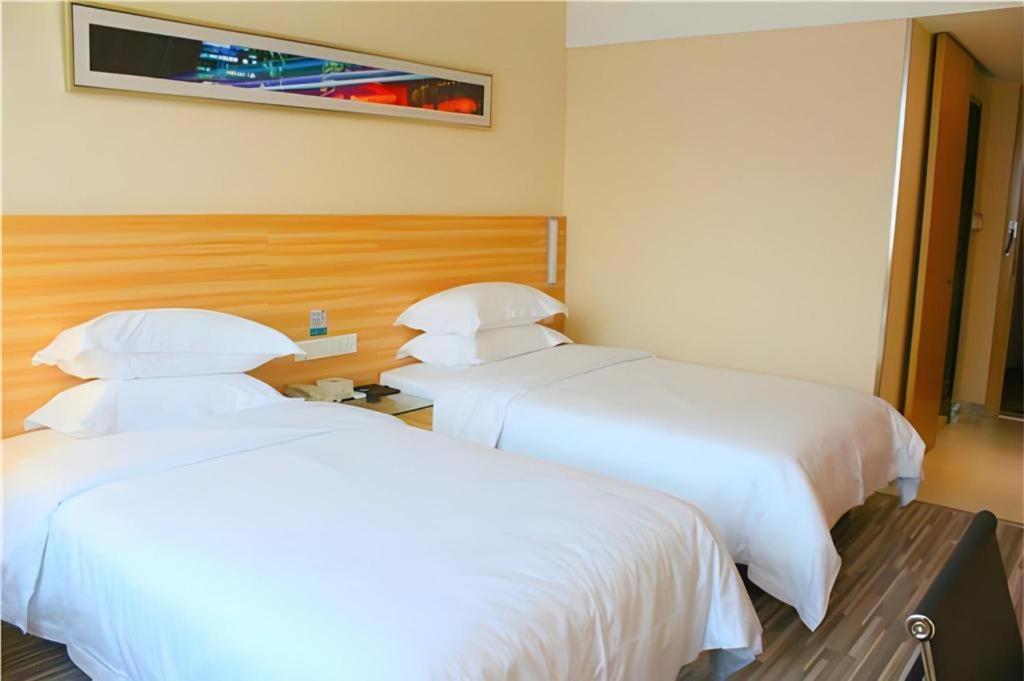 City Comfort Inn Guangzhou Tiyu West Road Metro Station Esterno foto