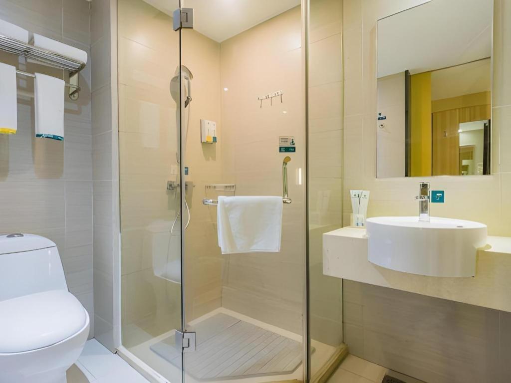 City Comfort Inn Guangzhou Tiyu West Road Metro Station Esterno foto